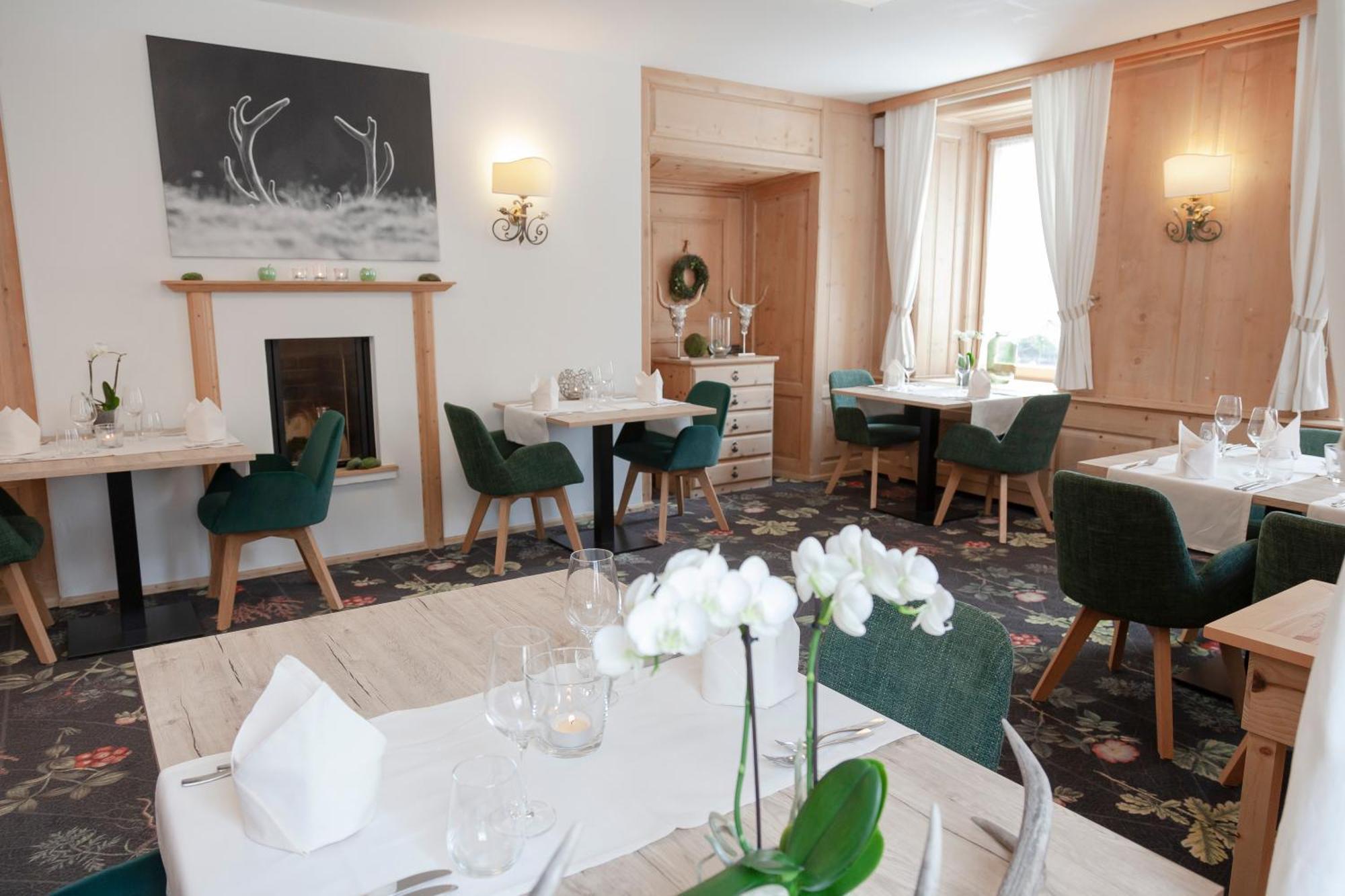 Baer & Post Hotel 3*